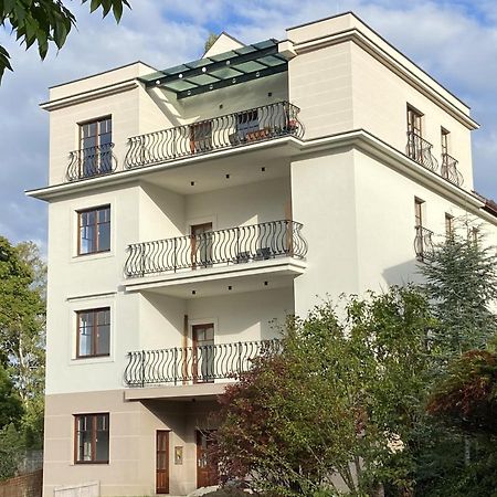 Vila Maister Целе Экстерьер фото